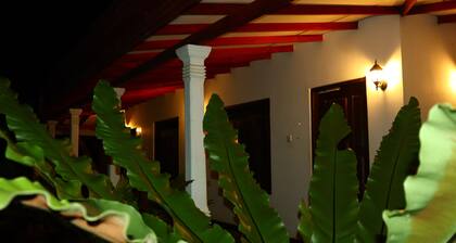 Dream Weaver Eco Homestay Sigiriya