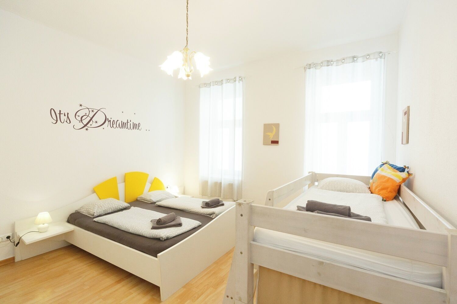 2 Schlafzimmer, Bügeleisen/Bügelbrett, kostenloses WLAN, Bettwäsche