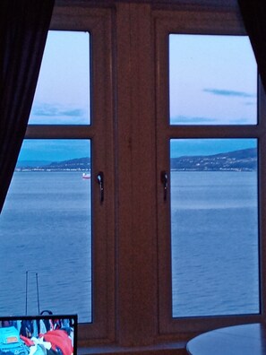 Apartament, 1 llit de matrimoni i sofà llit | Vista des de l'allotjament