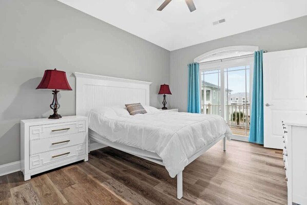 7 bedrooms, free WiFi, bed sheets