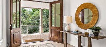 Beautiful House with Beach views