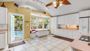 Interior - Casa Grande by Avantstay Dt Key West Near South Beach w/ Pool (Key West)