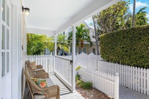 House (2 Bedrooms) | Interior - Linger Longer by Avantstay Key West Walkable Gated Community, Shared Pool Week Long Stays Only (Key West)