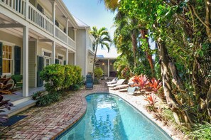 Interior - Easy Livin' by Avantstay Key West Home w/ Pool & BBQ Month Long Stays Only (Key West)