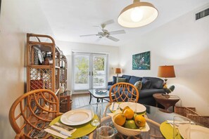 Rumah (2 Bedrooms) | Interior