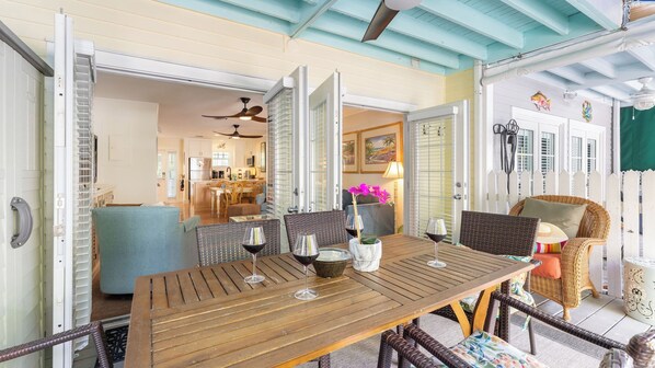 Front of property - A Place In Paradise by Avantstay Key West Walkable w/ Shared Pool Month Long Stays Only (Key West)