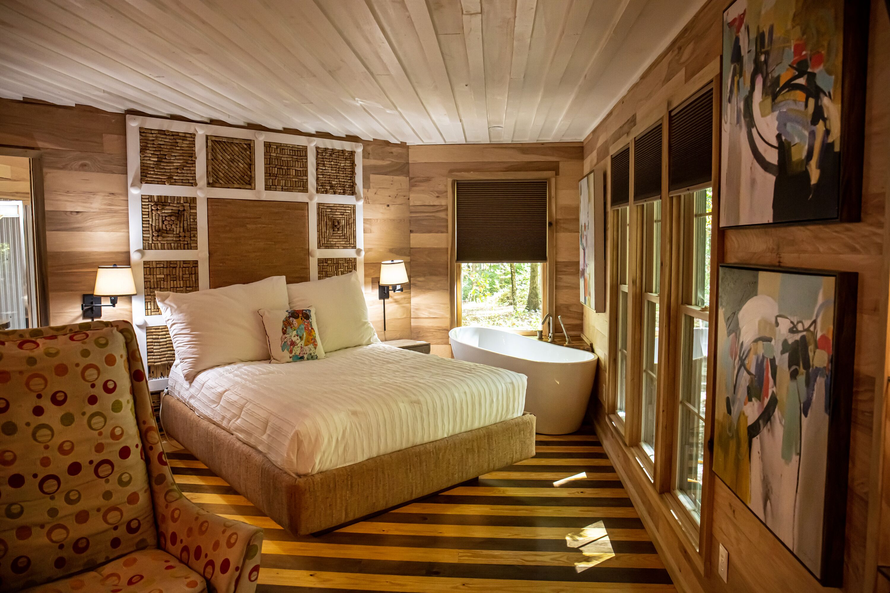 1 chambre, bureau, fer et planche à repasser, Wi-Fi