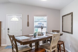 Basic House, Multiple Beds | Private kitchen | Fridge, oven, stovetop, dishwasher