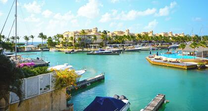 Marina Blue with pool and club house access