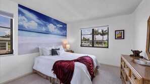 3 habitaciones, escritorio, tabla de planchar con plancha y wifi gratis