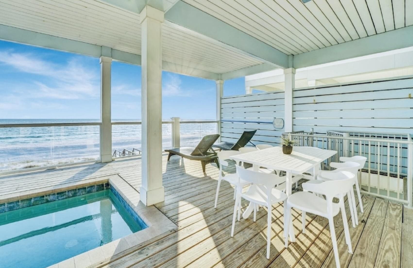 Freshly Squeezed - Heated Pool! West End!  Beachfront!!!