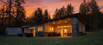 Water View Modern Home on the Bay- Hot Tub + Scenic Views