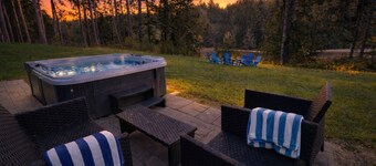 Water View Modern Home on the Bay- Hot Tub + Scenic Views