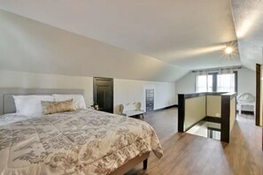 3 soveværelser, skrivebord, strygejern/strygebræt, Wi-Fi (tillægsgebyr)