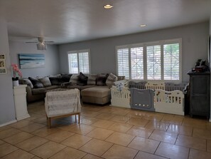 Smart TV, video games, DVD player, books