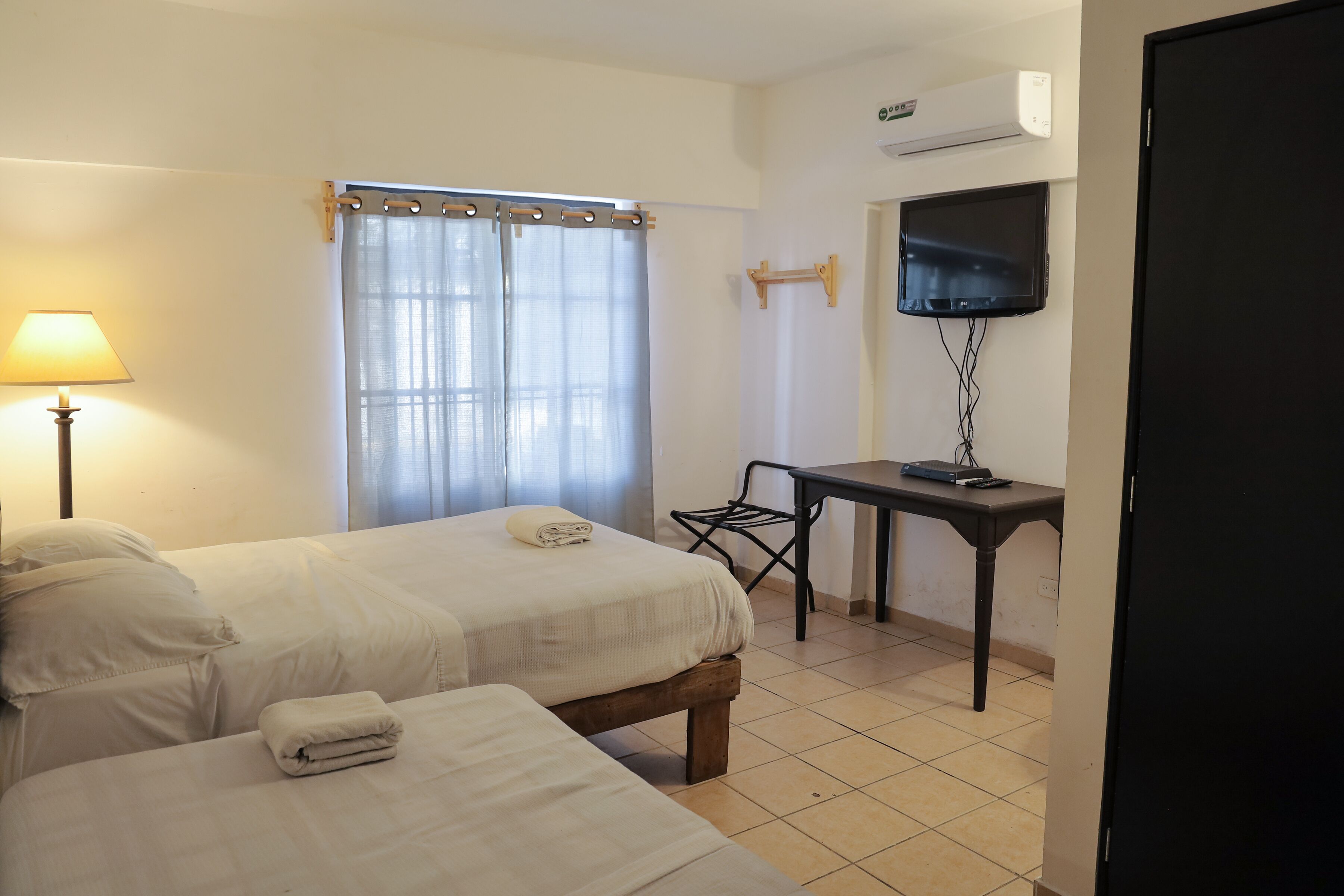 Photo - ANTIQUE Guest House Fundidora