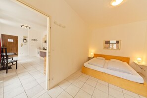 1 Schlafzimmer, Bügeleisen/Bügelbrett, kostenloses WLAN, Bettwäsche