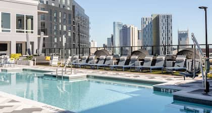 Mint House Nashville – The Gulch – Division St