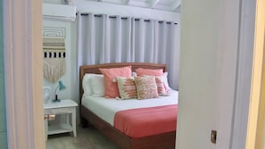 2 chambres, fer et planche à repasser, Wi-Fi gratuit, draps fournis