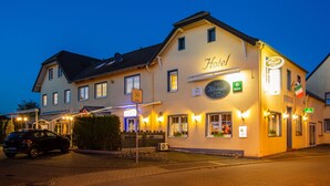 Front of property - Hotel Altstadt am Effelder-See (Wassenberg)