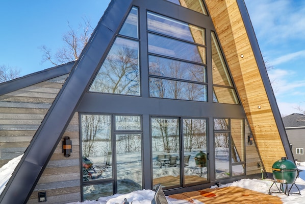 Exterior - Stunning A-frame cabin on Maud Lake ( Near Detroit Lakes ) (Audubon)