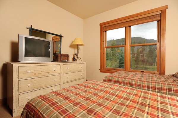 Red Hawk, A Vail Resorts Property - Keystone, CO