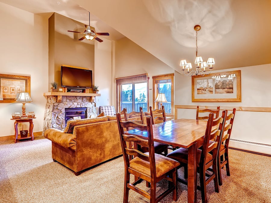 Condo, 1 Bedroom (with Murphy Bed) | Living area