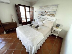 2 bedrooms, iron/ironing board, travel crib, free WiFi