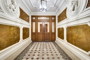 Basic Apartment, 1 King Bed | Interior - Bright Brixton Apartment (London)