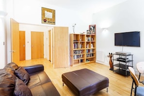 Apartment | Living room