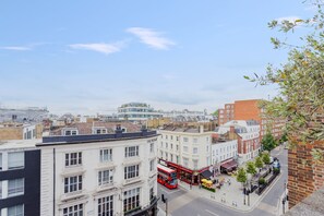 Exterior - Short let - Penthouse Apartment With West-facing Terrace (London)
