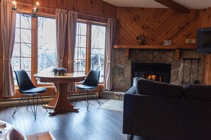 Basic Apartment, 1 King Bed | View from property - Bright and Cozy Clapham Nest (London)