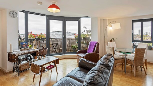 Basic-Apartment, 1 Queen-Bett | Wohnbereich