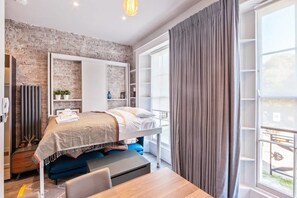 Basic Apartment, Multiple Beds - Watling Street Residence 12 (London)