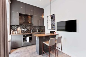 Basic-Apartment, Mehrere Betten | Eigene Küche