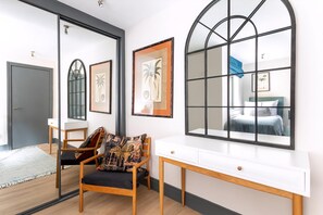 Apartment | 3 bedrooms, free WiFi - Classy Notting Hill Nest (London)