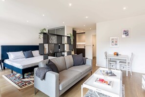 Living room - Gorgeous Studio Flat (London)