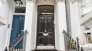 Unclassified image, 2 of 28, button - Charming Chelsea Flat (London)