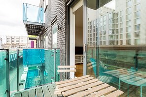 基础公寓, 2 张双人床 | 阳台