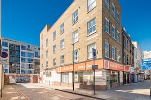 Basic Apartment, 2 Double Beds | Exterior