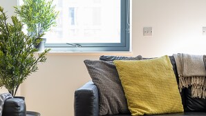 Basic Apartment, 2 Double Beds | Living room | TV - Tower Hill Residence VII (London)