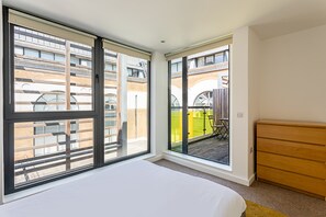 Basic Apartment, 2 Double Beds