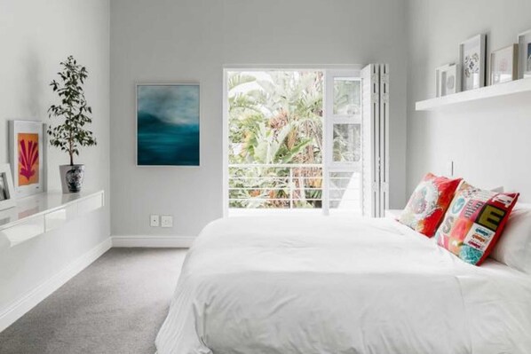 Basic Apartment, Multiple Beds | 2 bedrooms - Bright Tideway Court Apartment (London)