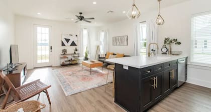 HiSTORIC DOWNTOWN HAMMOND CONDO 2 bed, 2 bath