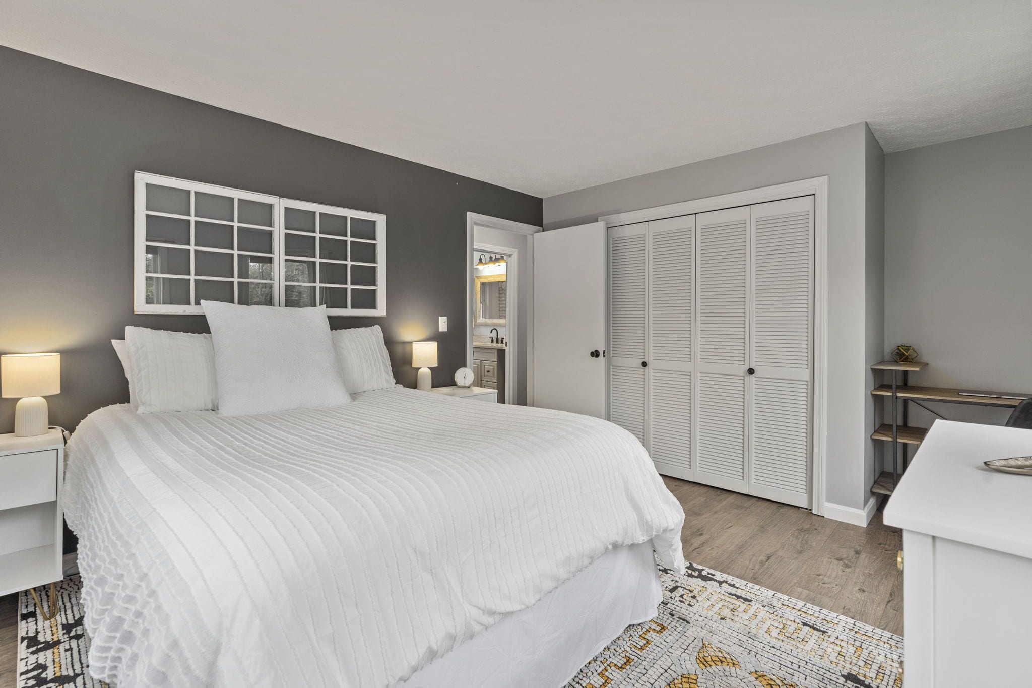2 bedrooms, desk, free WiFi, bed sheets