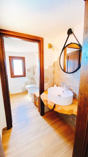 Dusche, Bidet