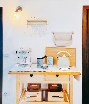 Interior - The Orange House (Bosa)