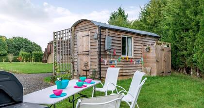 A lovely shepherd’s hut set in a quiet secluded part of the owner’s land.