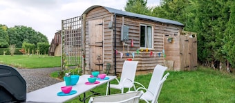 A lovely shepherd’s hut set in a quiet secluded part of the owner’s land.