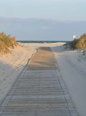 Am Strand, Liegestühle